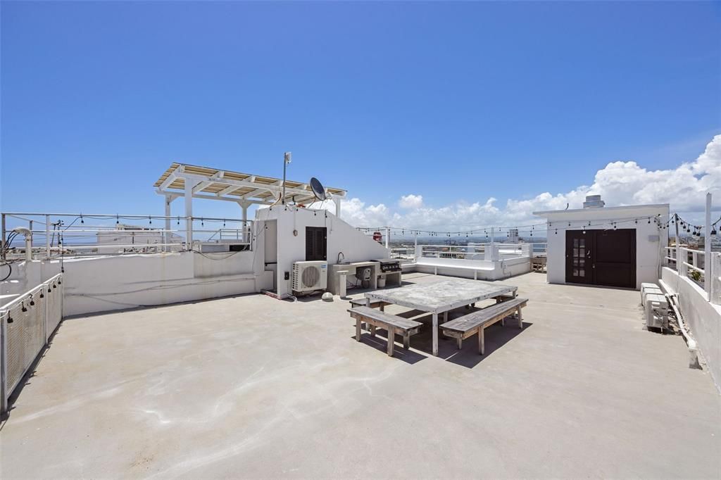 En Venta: $1,800,000 (3 camas, 3 baños, 1998 Pies cuadrados)