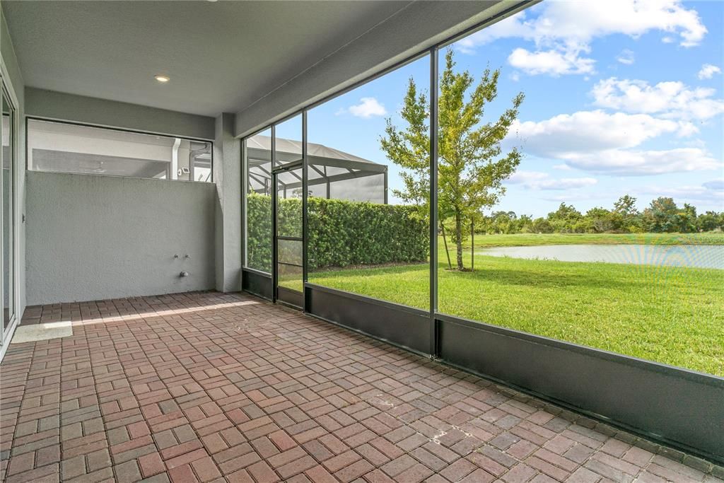 For Sale: $800,000 (5 beds, 4 baths, 3179 Square Feet)