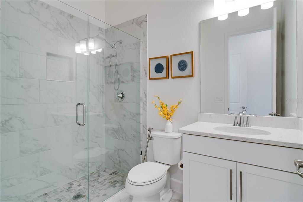 For Sale: $800,000 (5 beds, 4 baths, 3179 Square Feet)