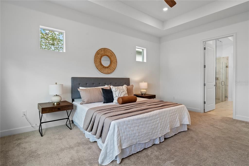 For Sale: $800,000 (5 beds, 4 baths, 3179 Square Feet)