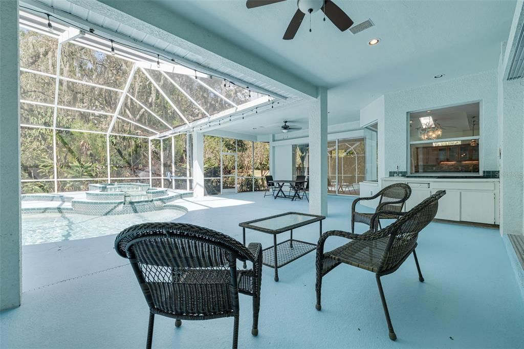 For Sale: $1,199,000 (4 beds, 4 baths, 4562 Square Feet)