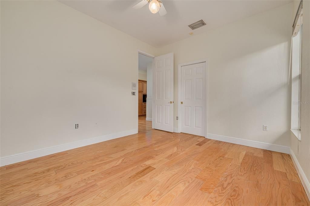 For Sale: $1,199,000 (4 beds, 4 baths, 4562 Square Feet)