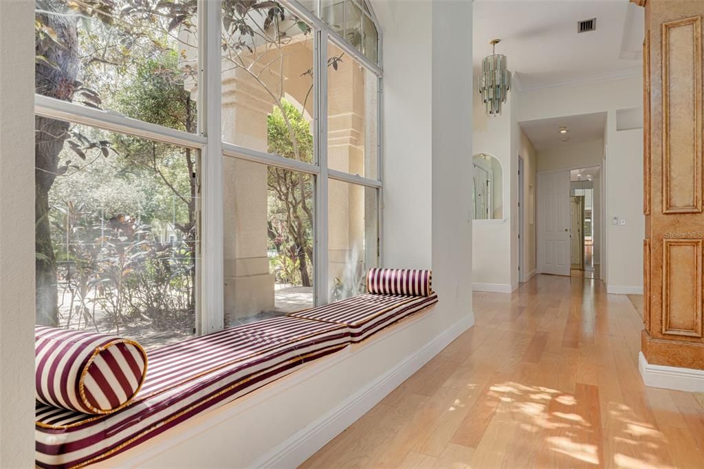 For Sale: $1,199,000 (4 beds, 4 baths, 4562 Square Feet)