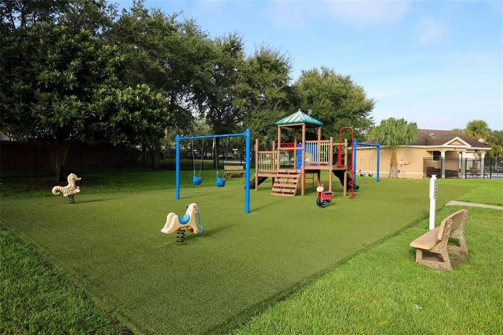 На продажу: $477,000 (5 спален, 2 ванн, 2940 Квадратных фут)