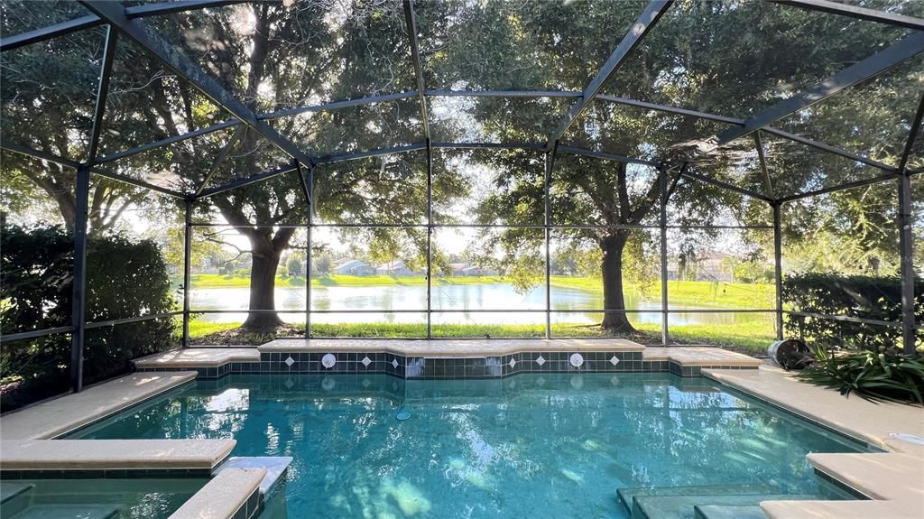 На продажу: $477,000 (5 спален, 2 ванн, 2940 Квадратных фут)