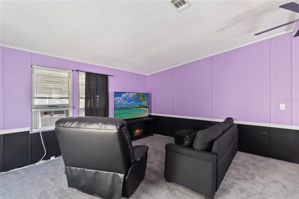 En Venta: $40,000 (2 camas, 2 baños, 1200 Pies cuadrados)