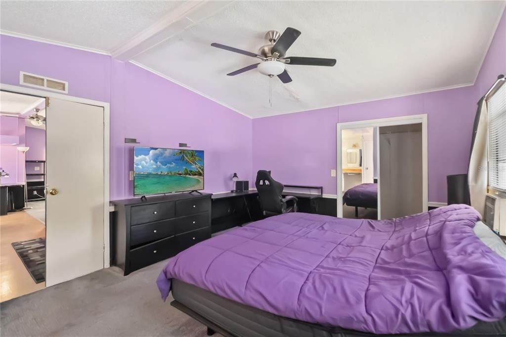 En Venta: $40,000 (2 camas, 2 baños, 1200 Pies cuadrados)