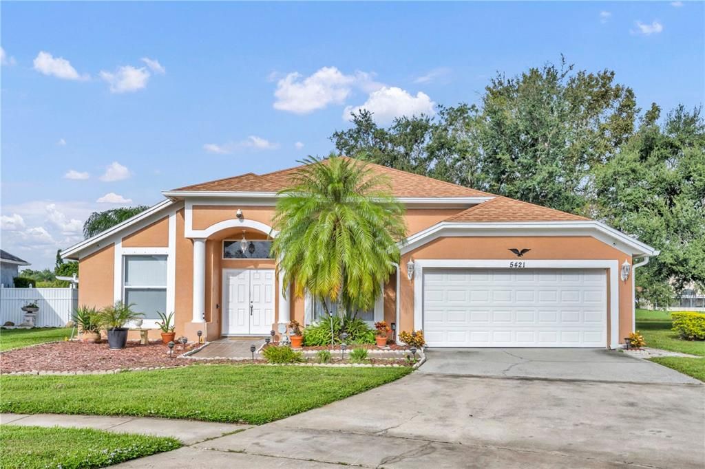 Recently Sold: $425,000 (3 beds, 2 baths, 1692 Square Feet)