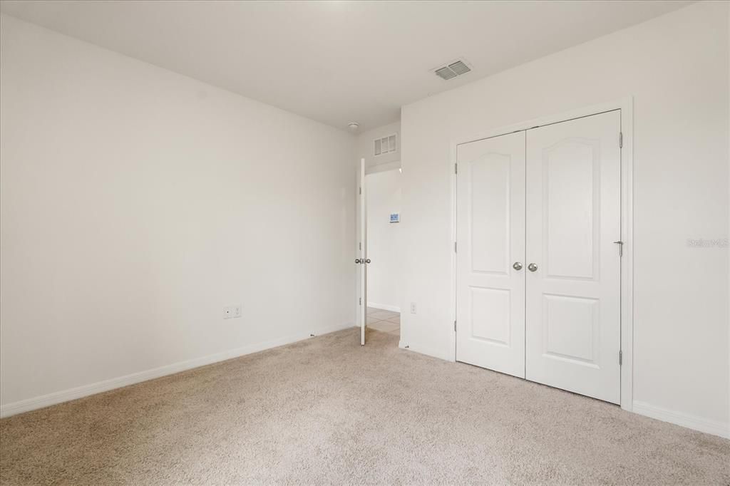 出租: $2,600 (5 贝兹, 3 浴室, 2626 平方英尺)