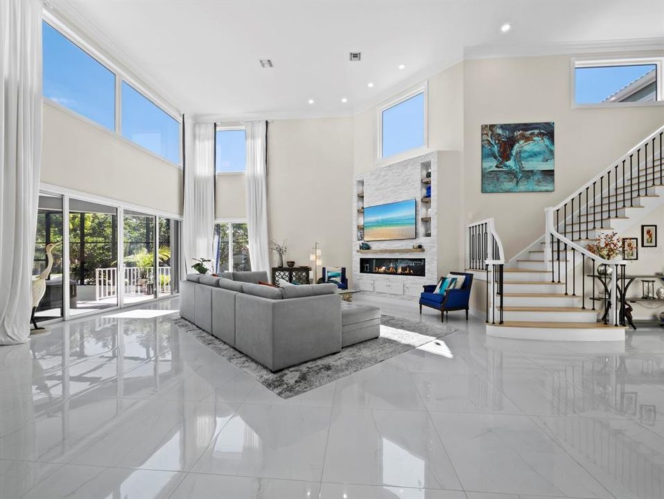 For Sale: $2,790,000 (5 beds, 5 baths, 4510 Square Feet)