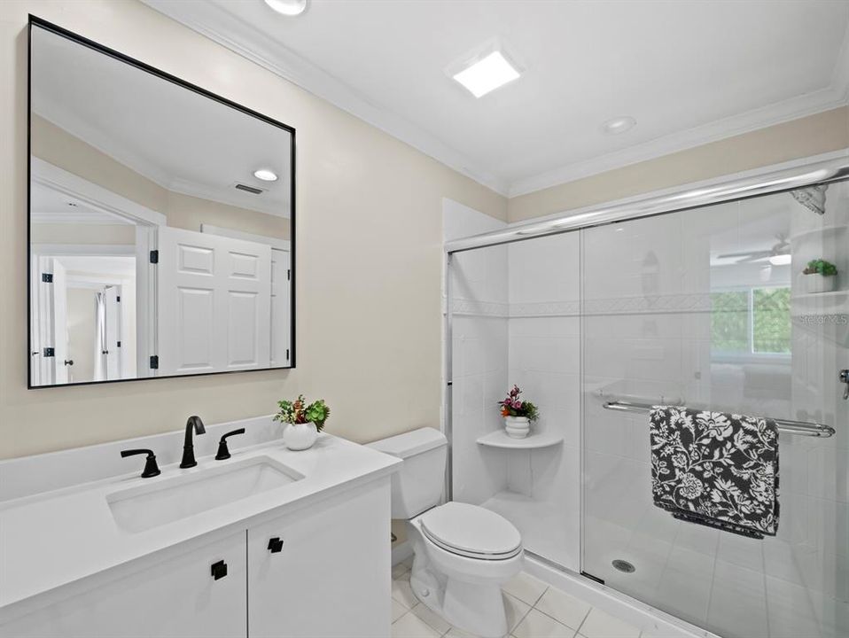 For Sale: $2,790,000 (5 beds, 5 baths, 4510 Square Feet)