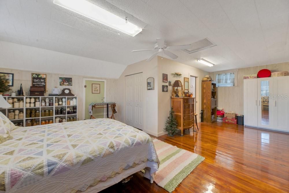 На продажу: $399,999 (3 спален, 3 ванн, 1788 Квадратных фут)