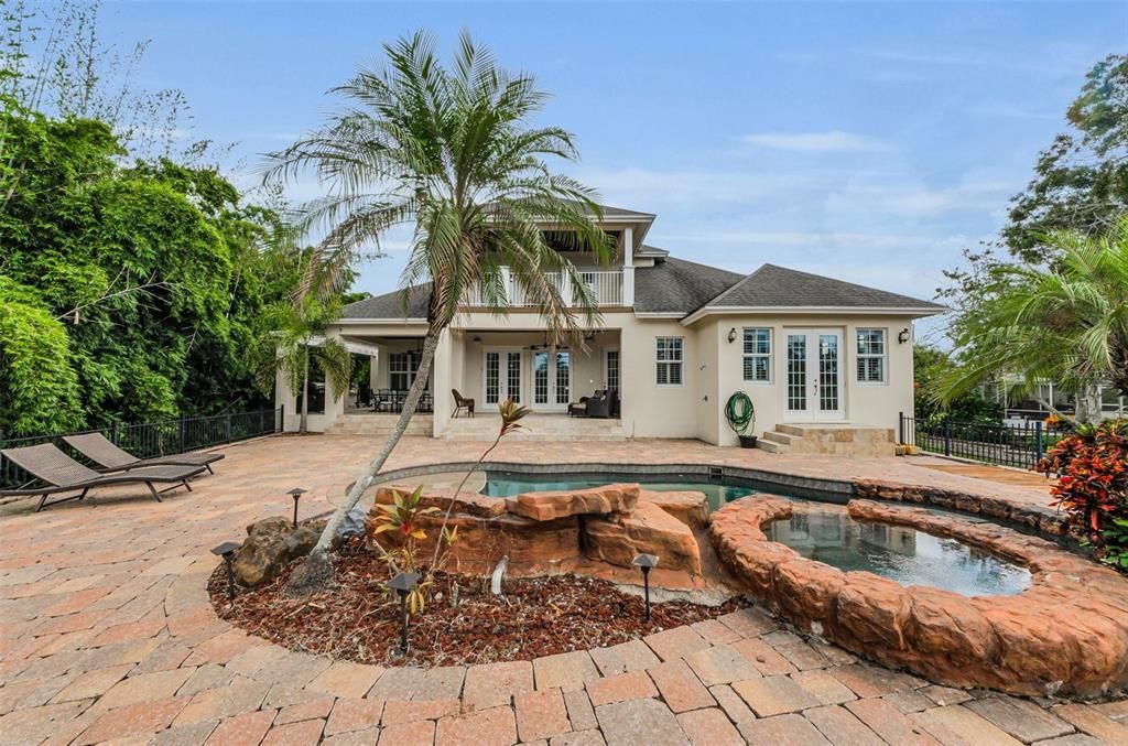 待售: $1,785,000 (4 贝兹, 4 浴室, 4204 平方英尺)