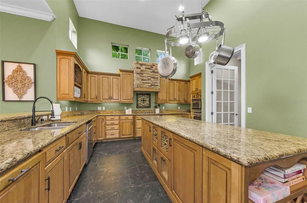 待售: $1,785,000 (4 贝兹, 4 浴室, 4204 平方英尺)