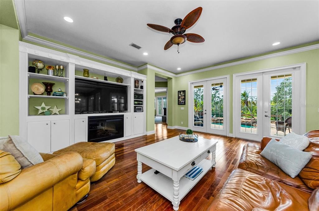 待售: $1,785,000 (4 贝兹, 4 浴室, 4204 平方英尺)