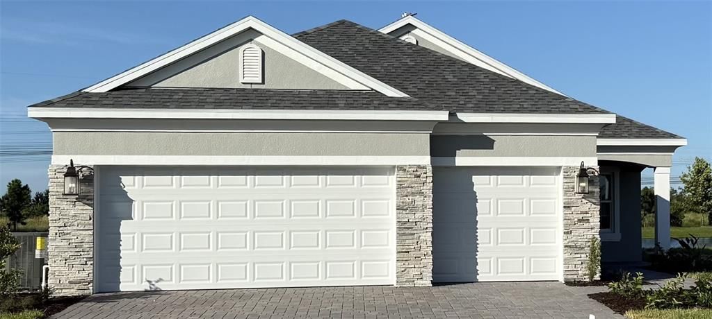 Недавно продано: $599,584 (3 спален, 2 ванн, 2014 Квадратных фут)