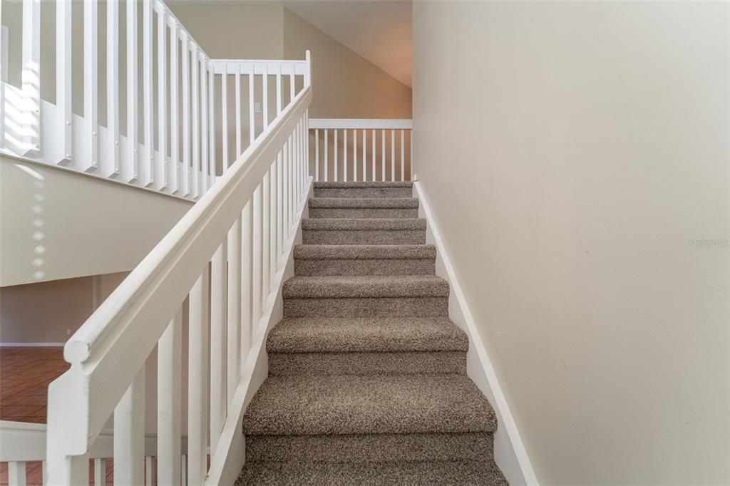 Active With Contract: $544,900 (3 beds, 2 baths, 2286 Square Feet)