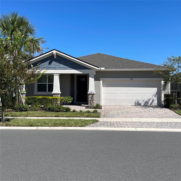 Recently Rented: $2,600 (3 beds, 2 baths, 1752 Square Feet)