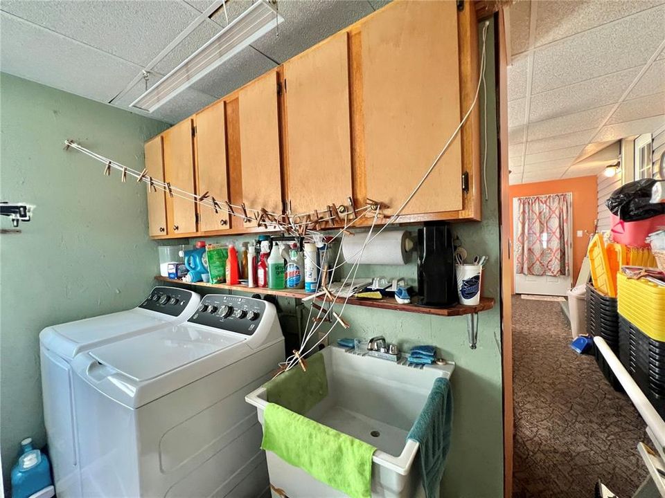 For Sale: $135,000 (2 beds, 2 baths, 1434 Square Feet)