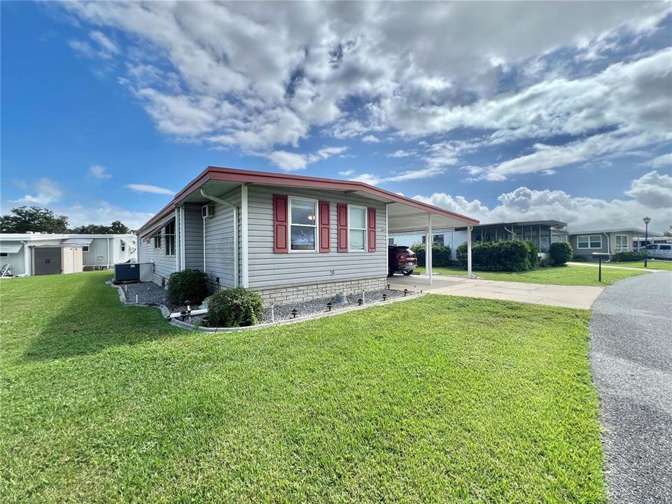 For Sale: $135,000 (2 beds, 2 baths, 1434 Square Feet)