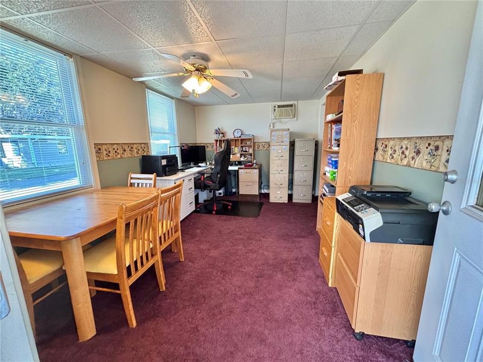 For Sale: $135,000 (2 beds, 2 baths, 1434 Square Feet)