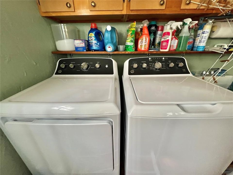 For Sale: $135,000 (2 beds, 2 baths, 1434 Square Feet)