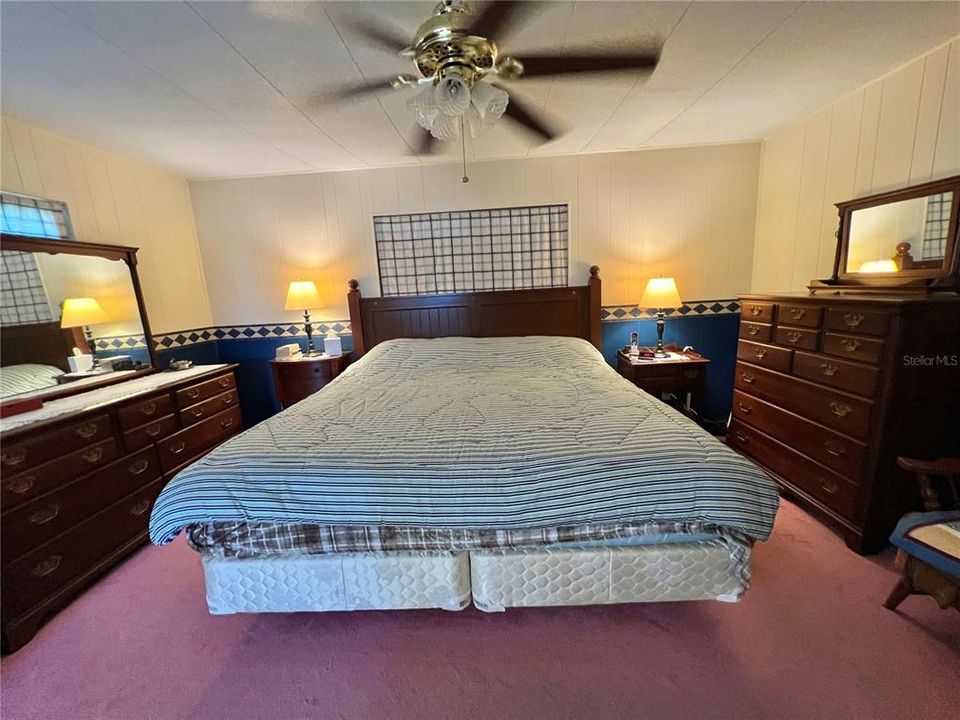 For Sale: $135,000 (2 beds, 2 baths, 1434 Square Feet)