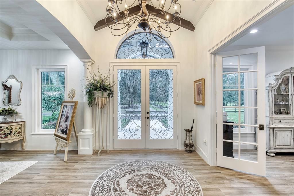 En Venta: $1,995,000 (3 camas, 2 baños, 3310 Pies cuadrados)