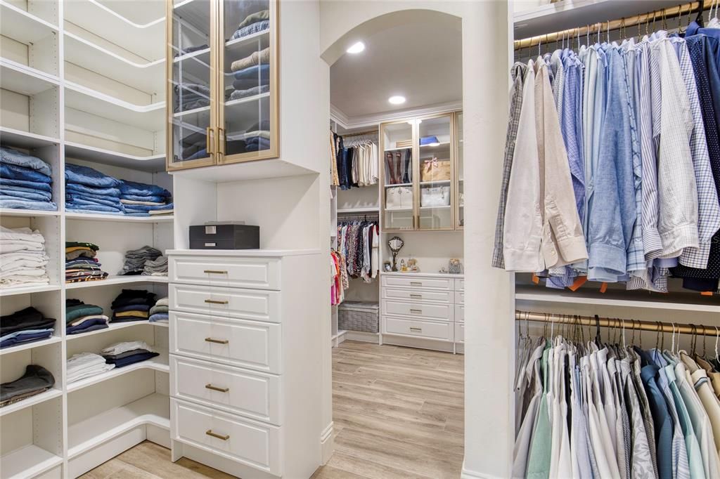 En Venta: $1,995,000 (3 camas, 2 baños, 3310 Pies cuadrados)