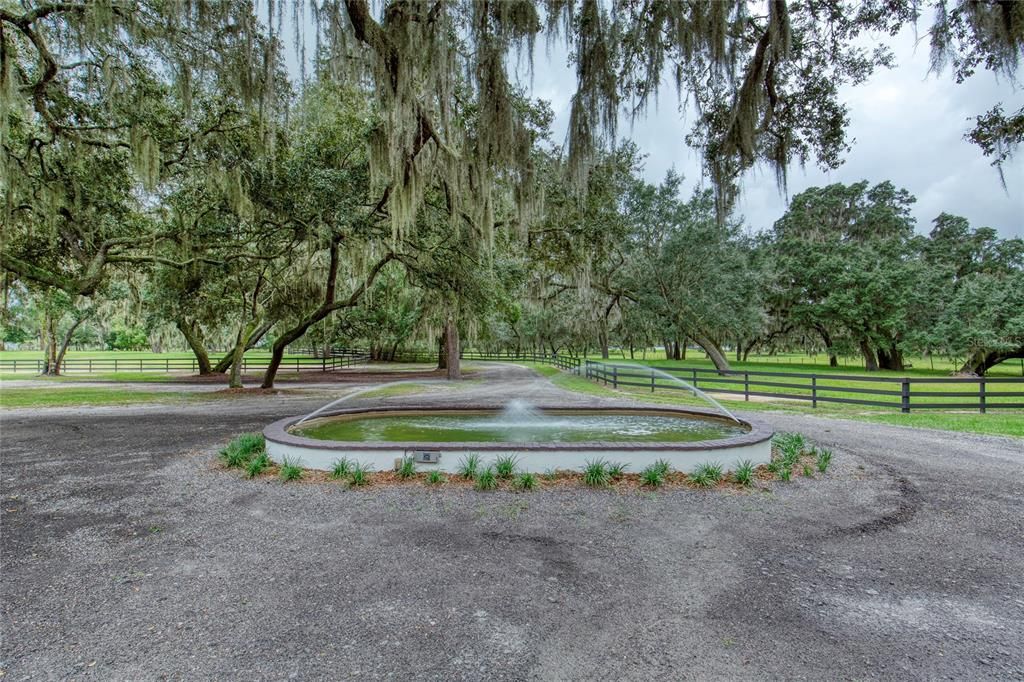 En Venta: $1,995,000 (3 camas, 2 baños, 3310 Pies cuadrados)