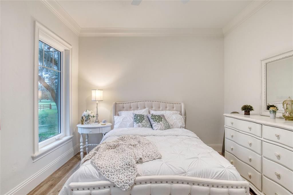 En Venta: $1,995,000 (3 camas, 2 baños, 3310 Pies cuadrados)