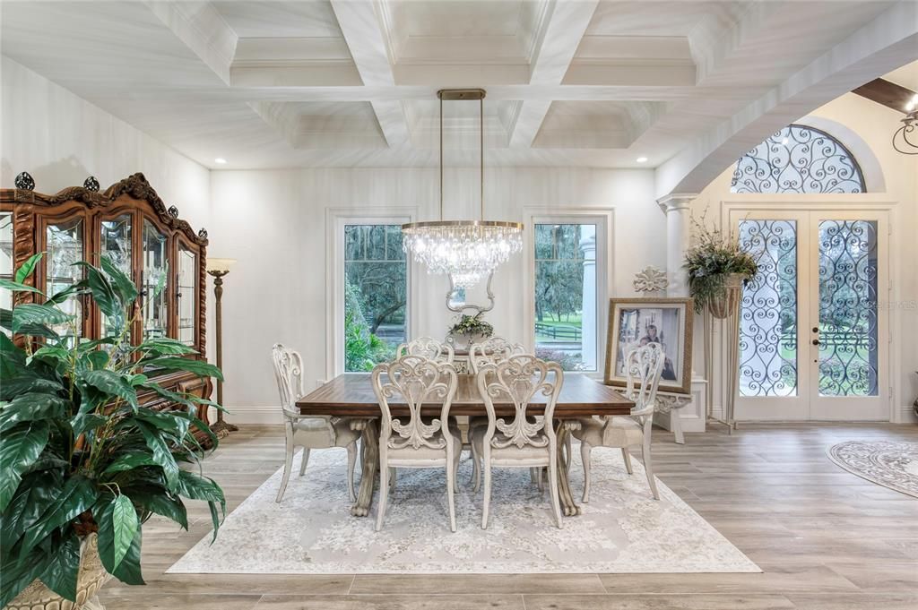 En Venta: $1,995,000 (3 camas, 2 baños, 3310 Pies cuadrados)