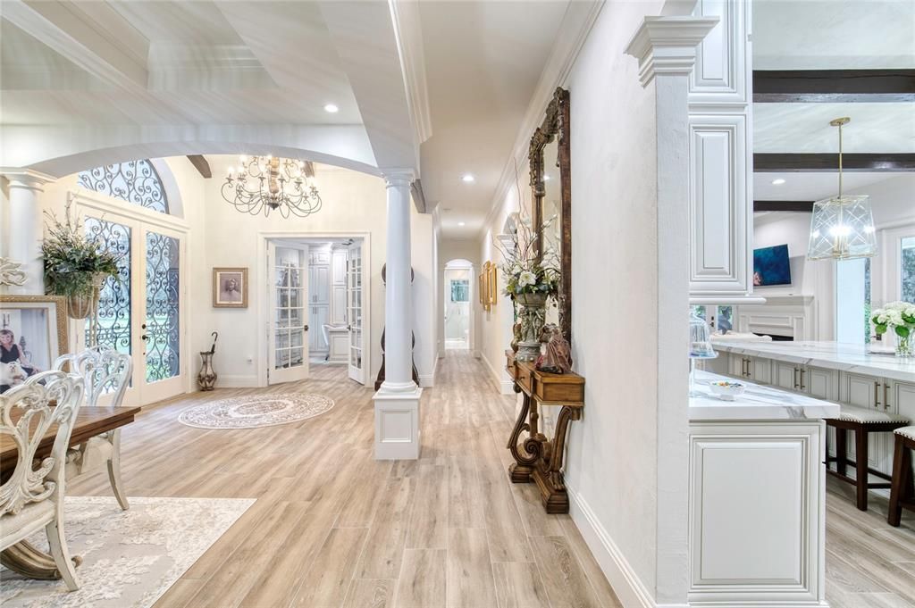 En Venta: $1,995,000 (3 camas, 2 baños, 3310 Pies cuadrados)