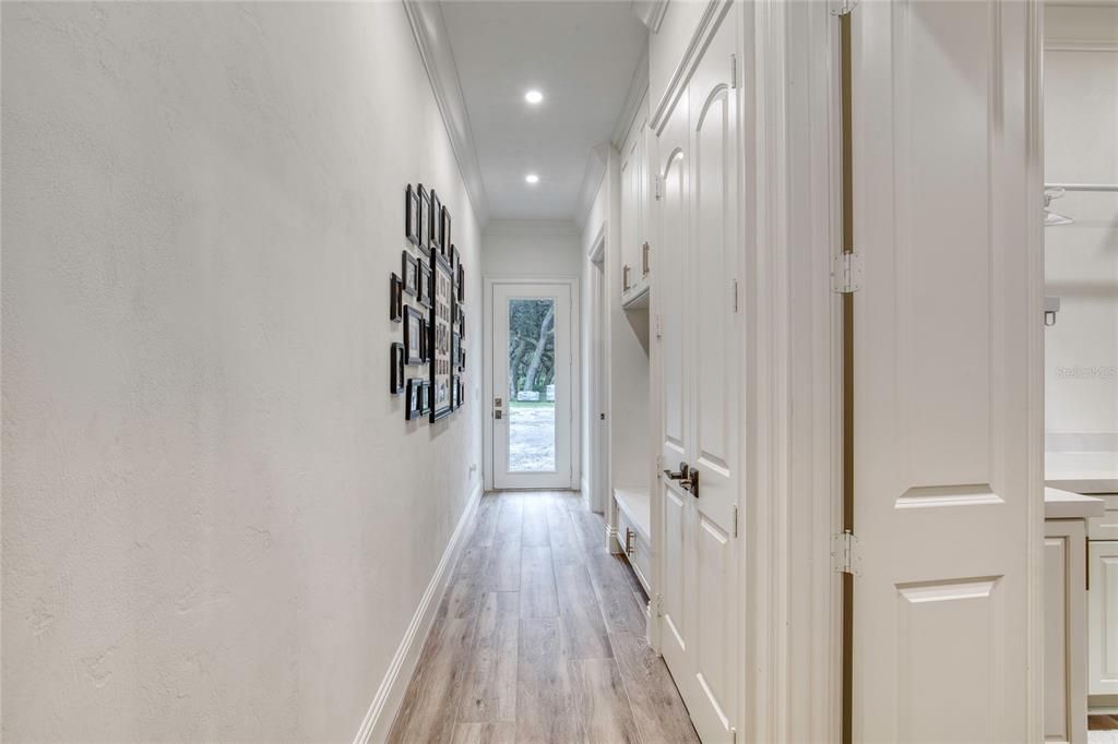 En Venta: $1,995,000 (3 camas, 2 baños, 3310 Pies cuadrados)