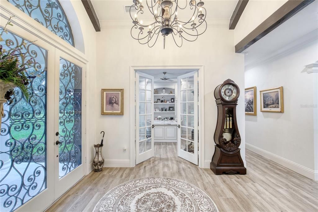 En Venta: $1,995,000 (3 camas, 2 baños, 3310 Pies cuadrados)