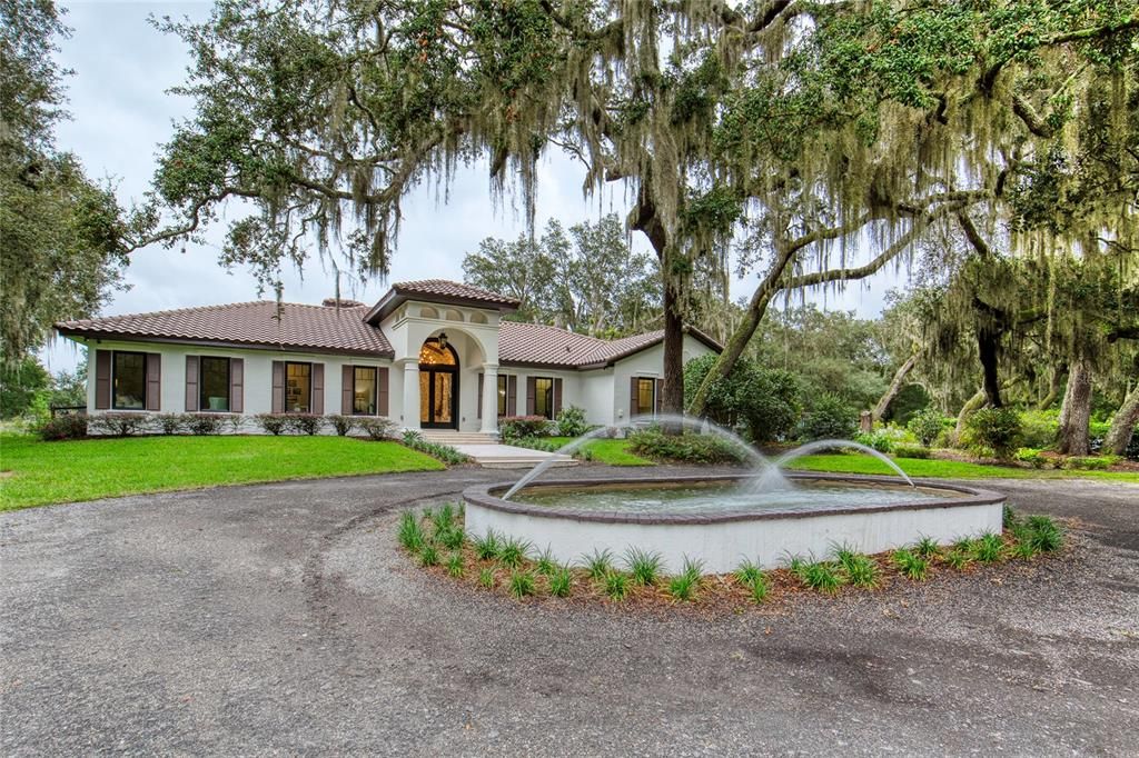 En Venta: $1,995,000 (3 camas, 2 baños, 3310 Pies cuadrados)