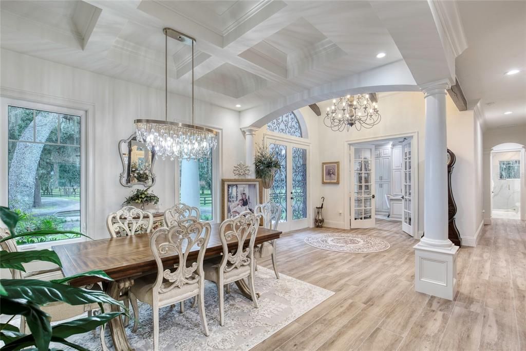 En Venta: $1,995,000 (3 camas, 2 baños, 3310 Pies cuadrados)