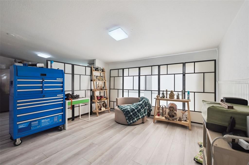 Activo con contrato: $250,000 (3 camas, 2 baños, 1560 Pies cuadrados)