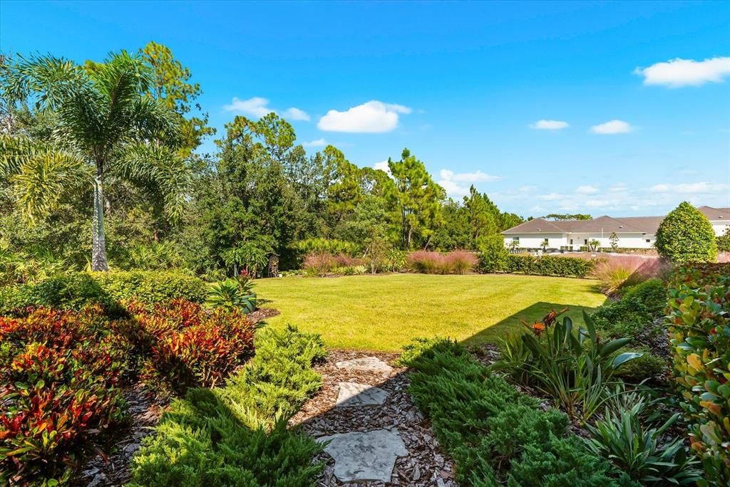 合同活跃: $4,500,000 (4 贝兹, 4 浴室, 4007 平方英尺)