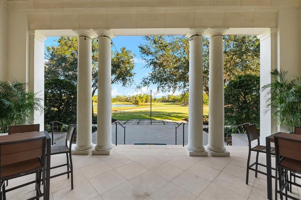 合同活跃: $4,500,000 (4 贝兹, 4 浴室, 4007 平方英尺)