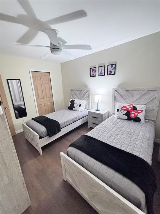 合同活跃: $235,000 (3 贝兹, 2 浴室, 1220 平方英尺)