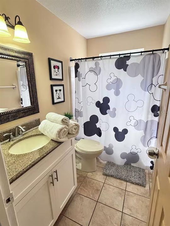 合同活跃: $235,000 (3 贝兹, 2 浴室, 1220 平方英尺)