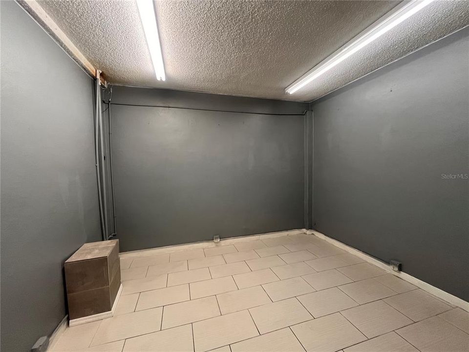 На продажу: $47,060 (0 спален, 0 ванн, 4100 Квадратных фут)