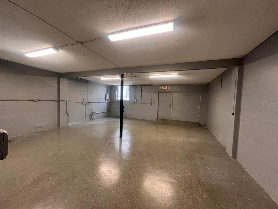 На продажу: $47,060 (0 спален, 0 ванн, 4100 Квадратных фут)