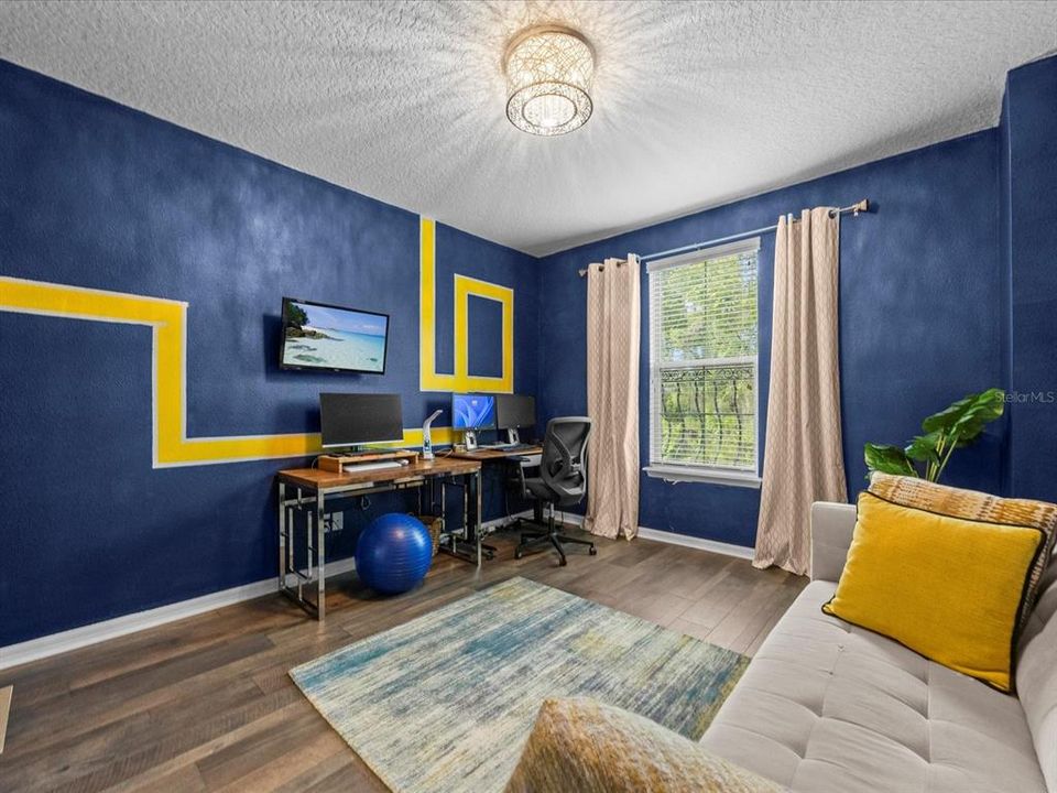 Activo con contrato: $1,124,000 (7 camas, 5 baños, 5131 Pies cuadrados)