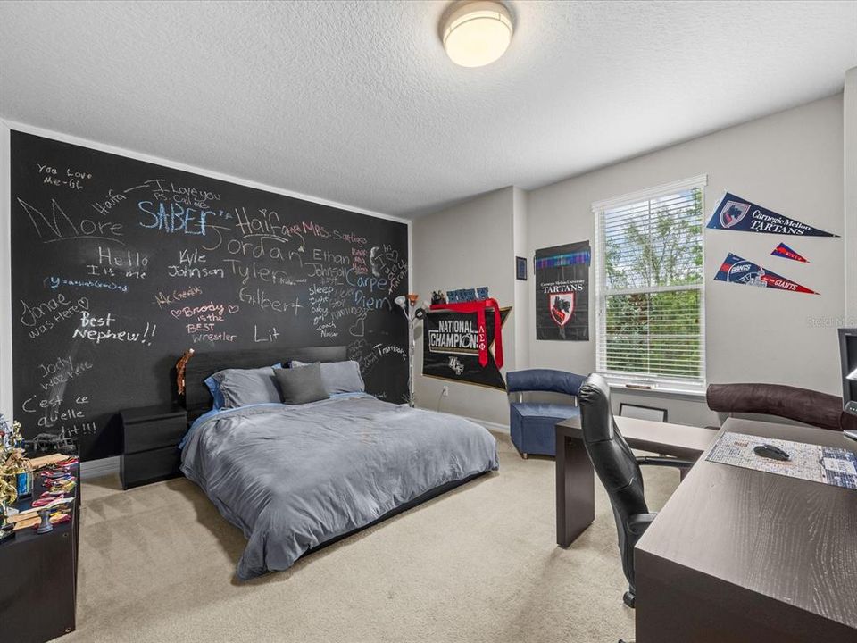 Activo con contrato: $1,124,000 (7 camas, 5 baños, 5131 Pies cuadrados)