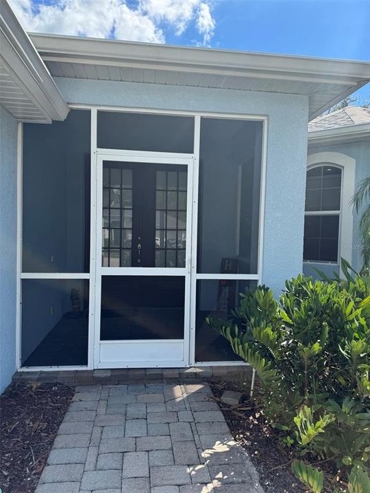 Под контрактом: $2,950 (3 спален, 2 ванн, 1712 Квадратных фут)