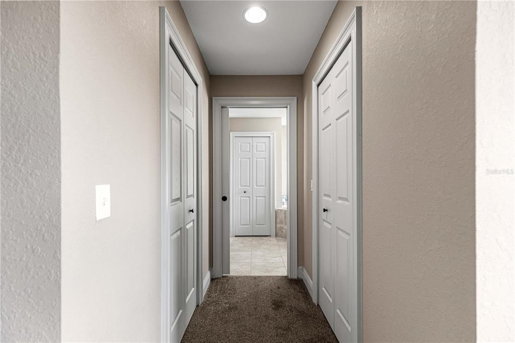 Activo con contrato: $383,000 (3 camas, 2 baños, 1936 Pies cuadrados)