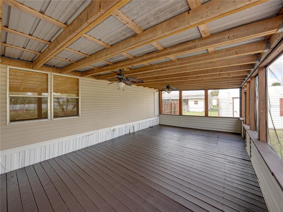 Под контрактом: $188,900 (2 спален, 2 ванн, 1134 Квадратных фут)