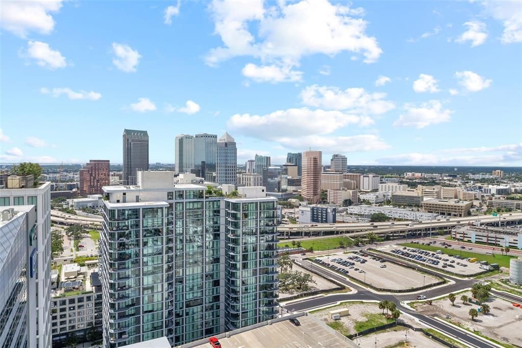 En Renta: $24,900 (4 camas, 4 baños, 4462 Pies cuadrados)